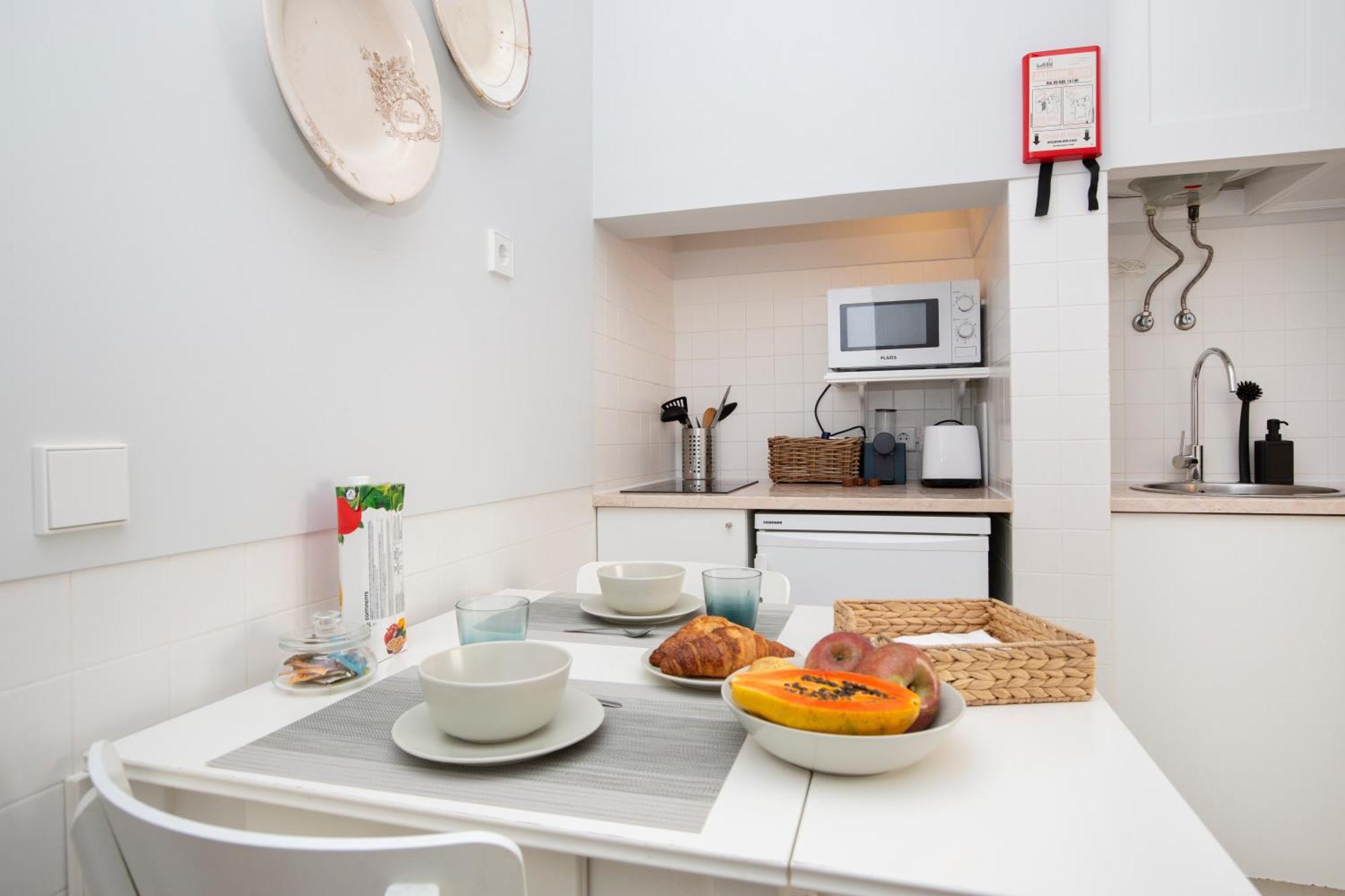 Live Like A Local @ Casa Da Esquina - Wifi & A/C Apartment Lisboa Екстериор снимка